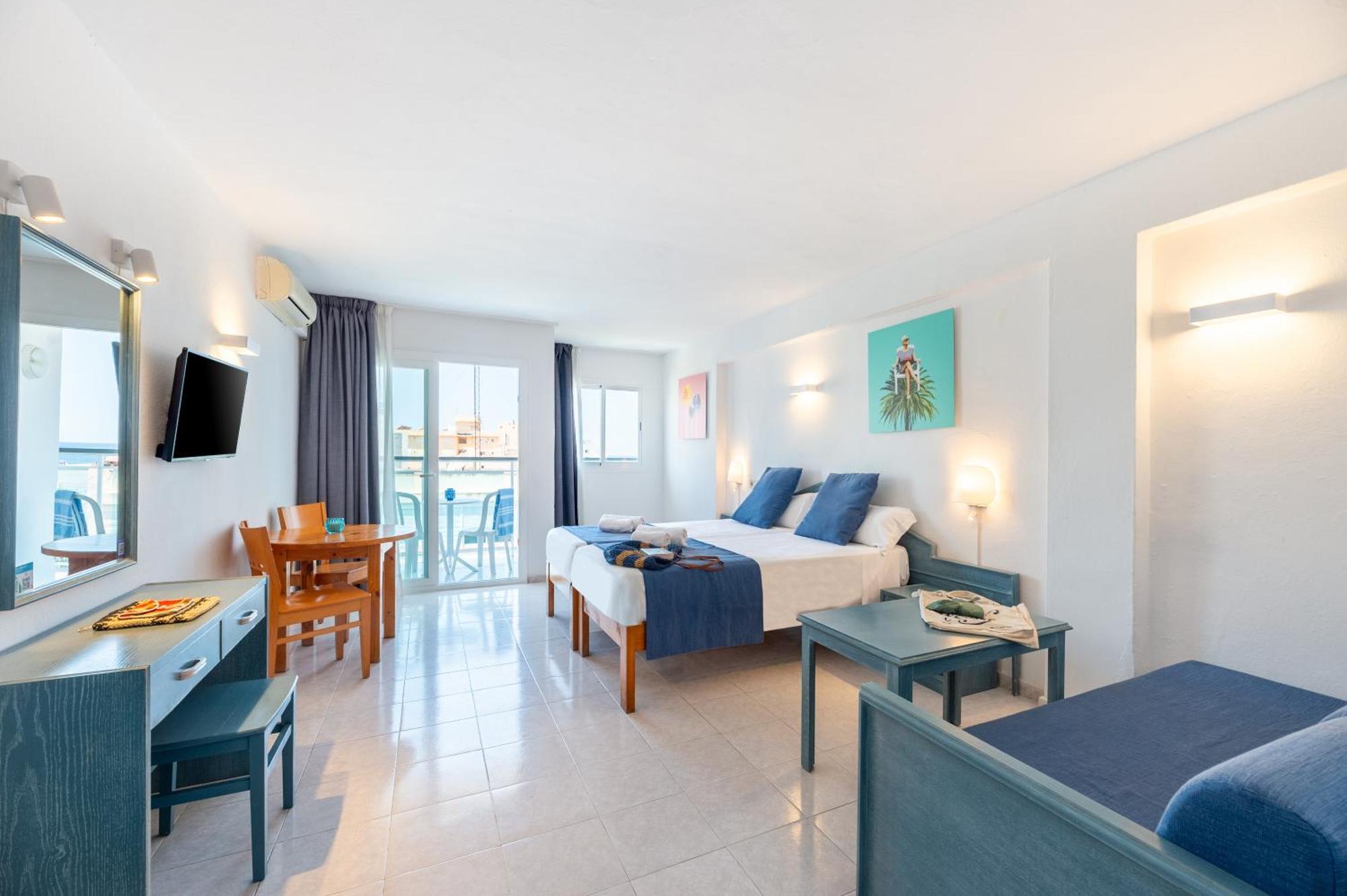 Hotel Apartamentos Vibra Central City - Adults Only Сан-Антоніо Екстер'єр фото